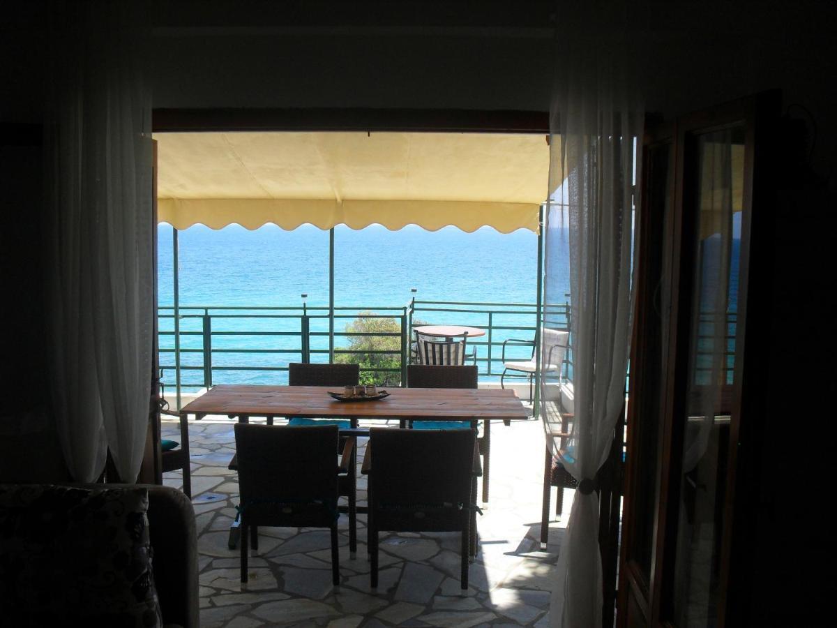 Kamari Guesthouse Keramídhion Buitenkant foto
